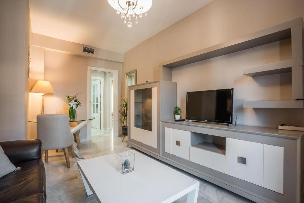 Apartamento Centrico Frente Villa Oniria グラナダ エクステリア 写真